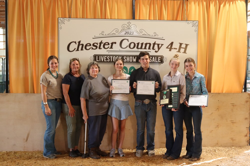 2023 Chester County Spirit of 4-H Award Kaitlin Bell, Beth Rzucidlo and Davida Waters - 4-H Program Development Committee members, Audrey Ibach, River Lease, Emma Uhlman, and Olivia Macomber