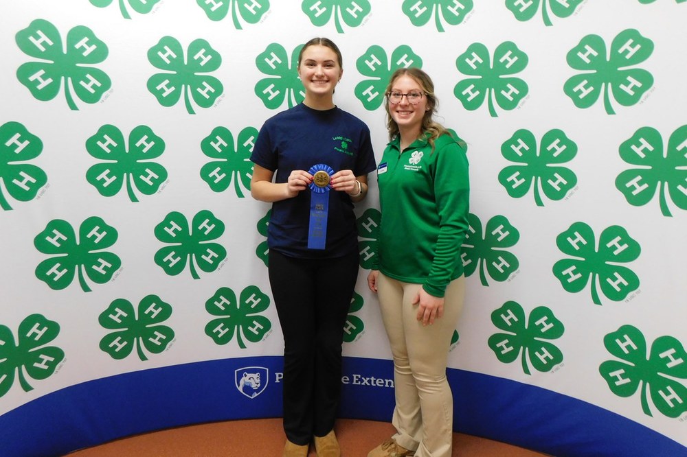 4-H State Potato Grading Competition Lehigh County 4-H Member Sadie Berger placed first in the Honors Division at the state 4-H Potato Judging Contest