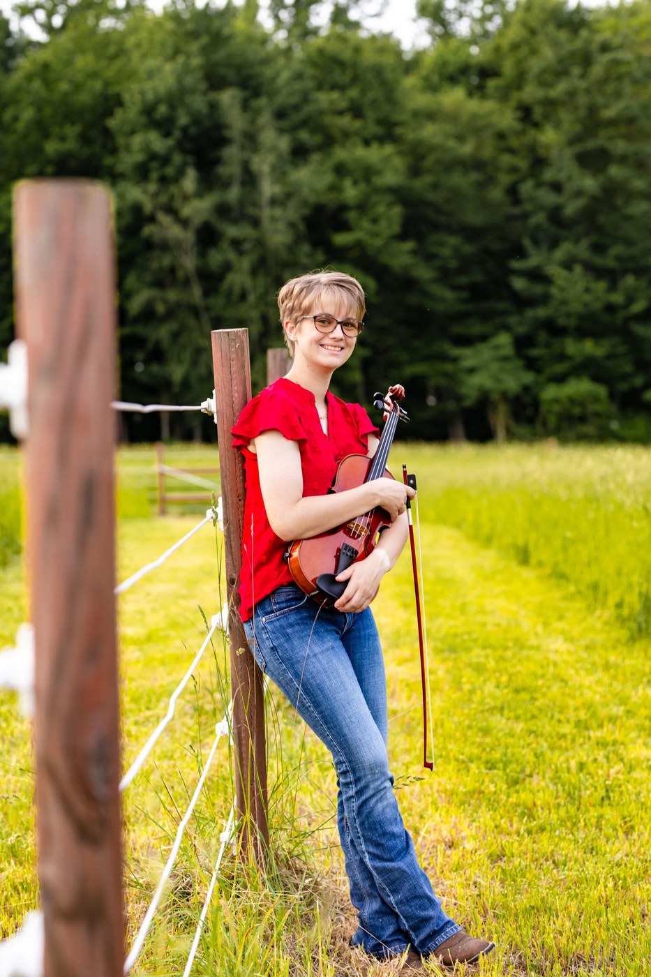 Lehigh County 4-H Teens Received Diamond Clover Award Lehigh 4-H member Payge Haydt made music for her 4-H Diamond Clover Award