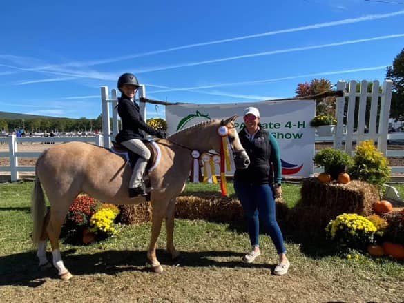 Blue Ribbon Mane-I-Acs