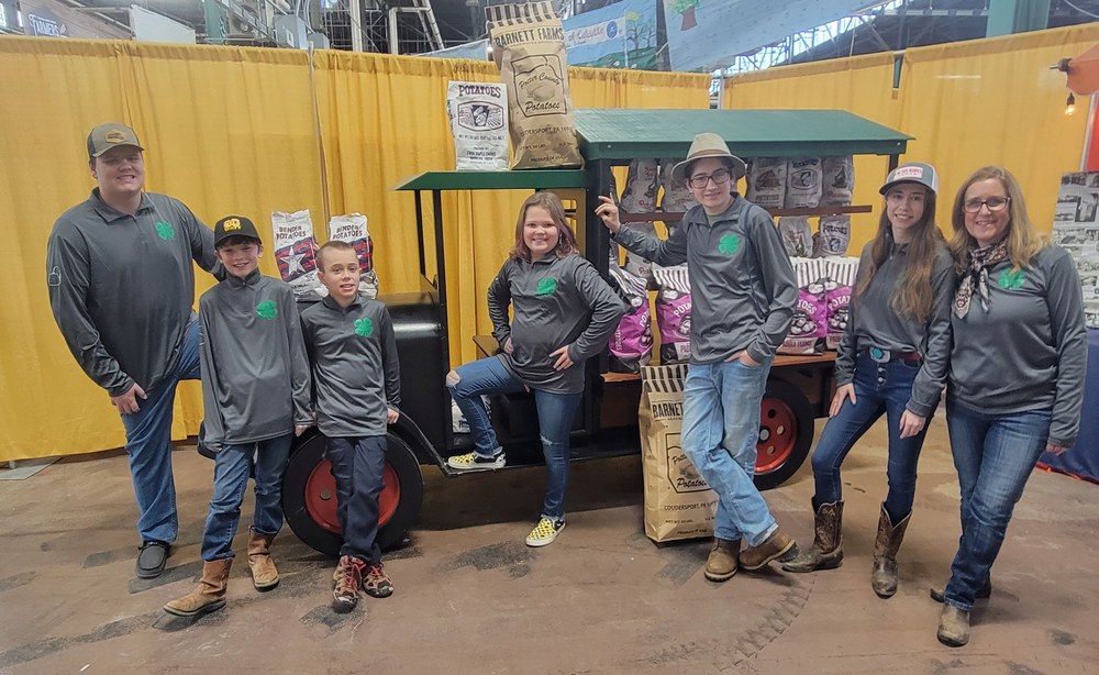 Potter County 4-Hers compete at PA Farm Show The Potter County Potato Judging Team (left to right: Lucas Risser, Emmett Long, Silas Batterson, Alexis Risser, Mark Long, Patience Batterson, and coach Thankful Batterson)