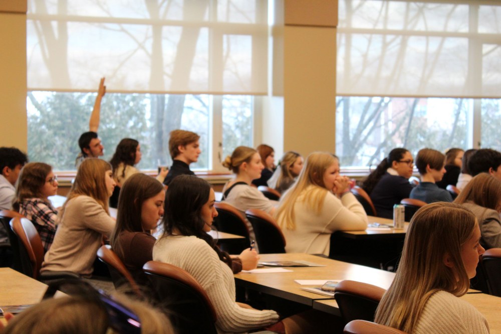 4-H Members Build Leadership Skills at Statewide Conference