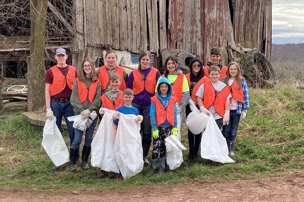 Pennsylvania 4-H State Council Challenges Youth to Clean Up Communities